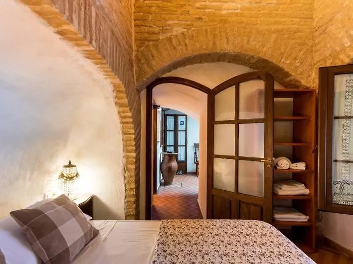 Historic House In The City Center Séville Espagne