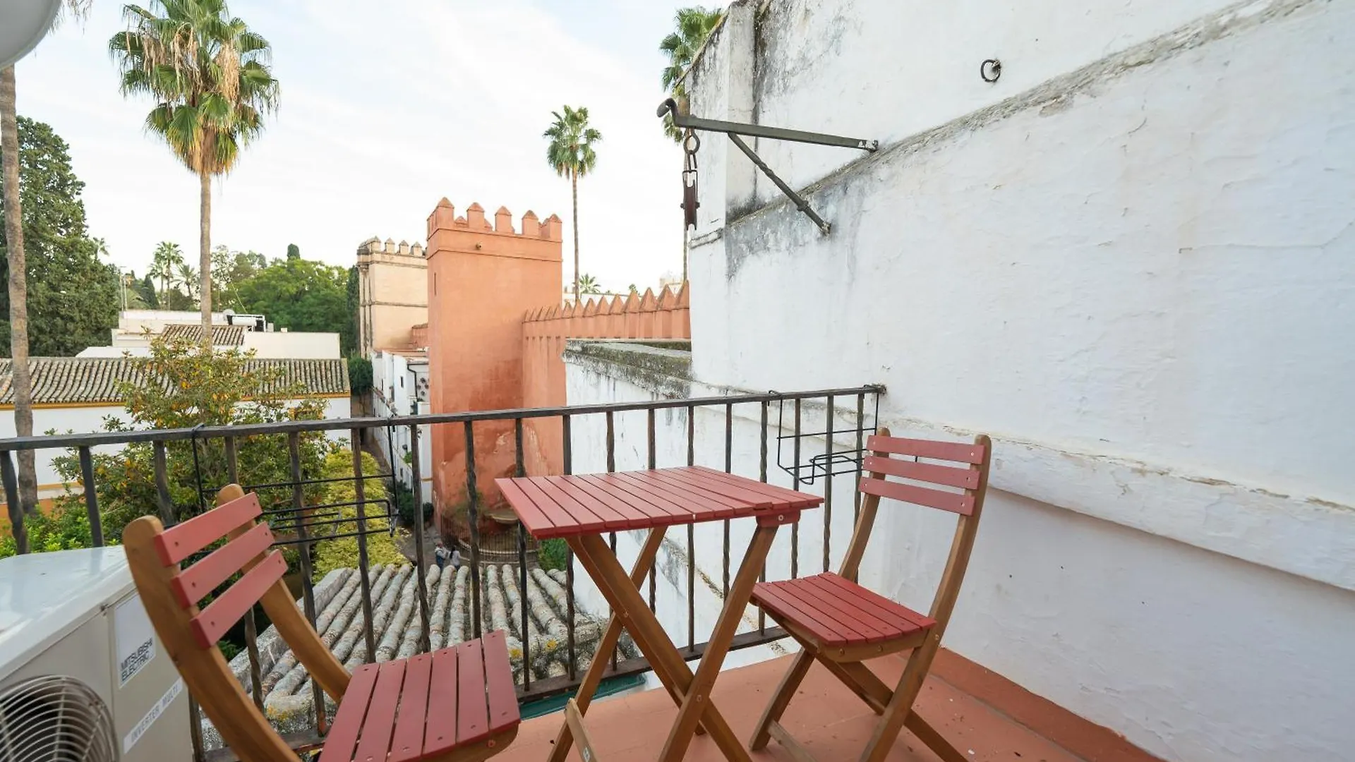 Historic House In The City Center Seville 0*,