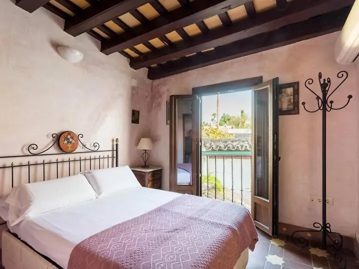 Historic House In The City Center Seville Spain